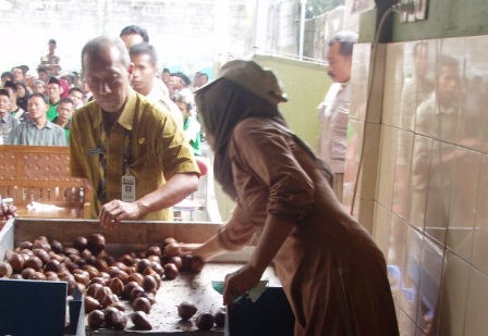 Lembaga Sertifikasi Wajib Permudah Petani Raih Sertifikat Ekspor